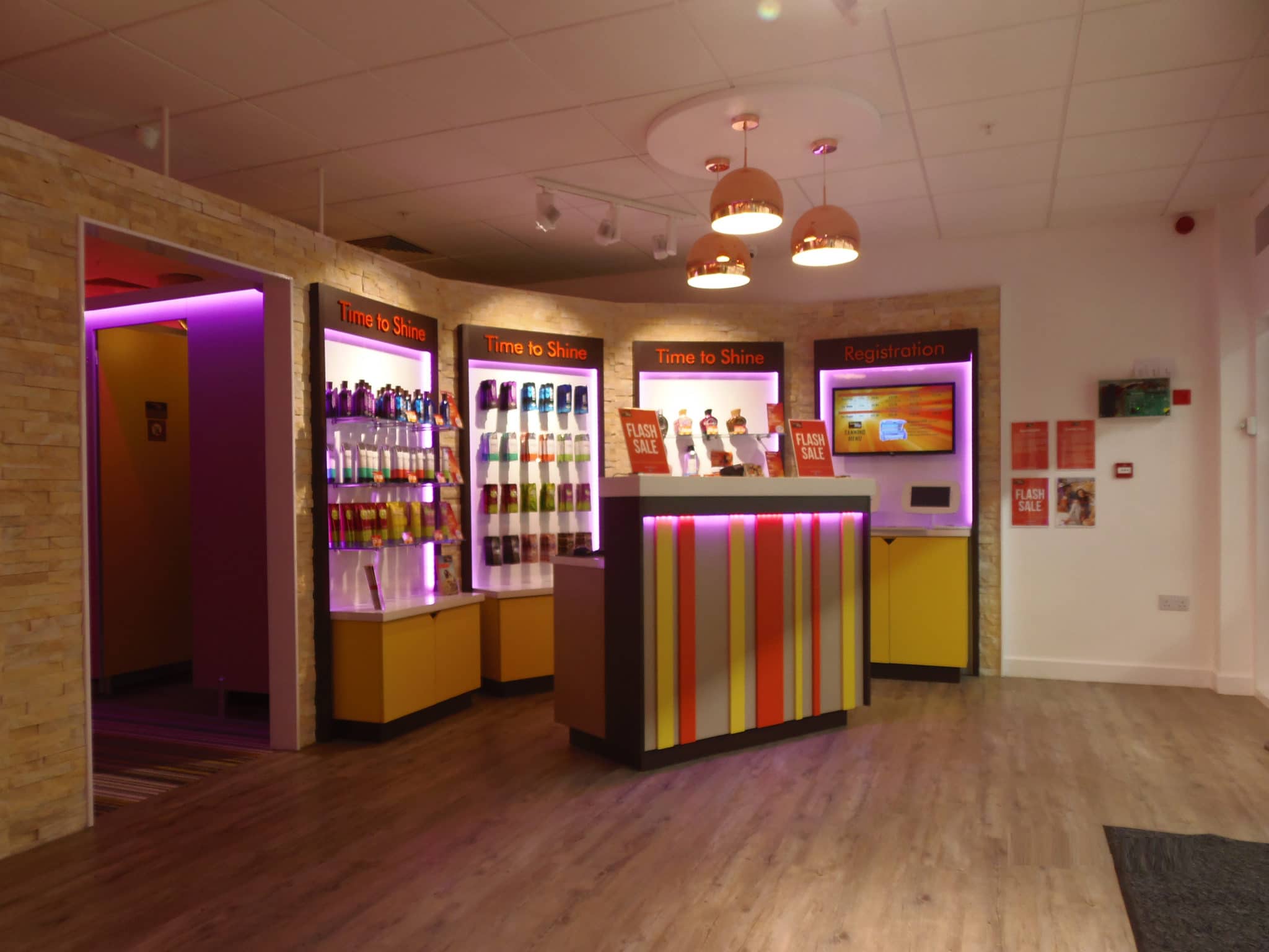 Sunbed Tanning Milton Keynes Central Theatre District The Tanning Shop