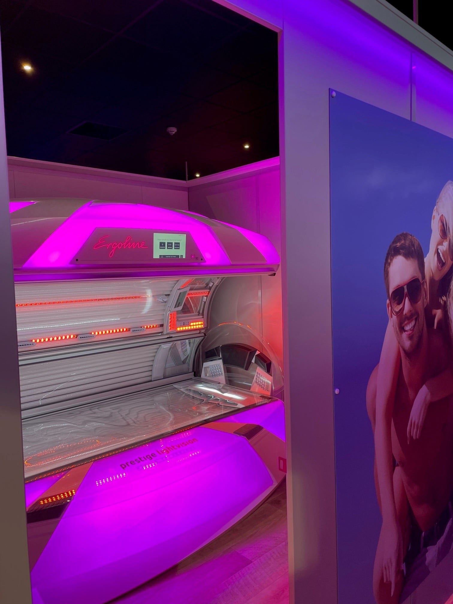 New Tanning Shop Open In Colindale Near Edgware In London   6 