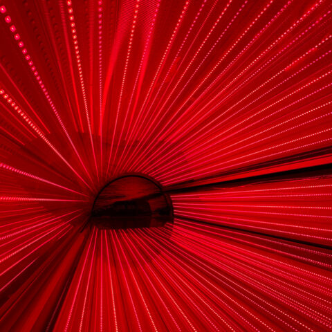 Red Light Therapy: Why Our Full-Body Bed Set the Standard
